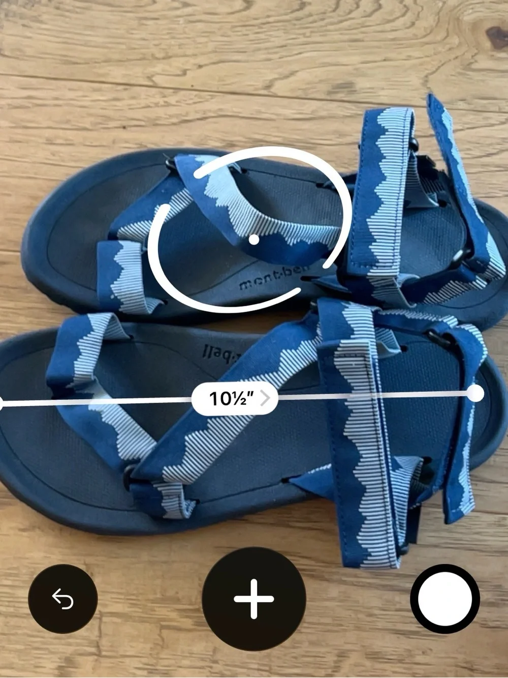 Montbell Split Toe Aqua Gripper Sandals Mens Large (9) Blue Black